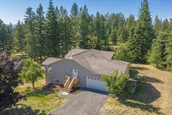 15519 E Tallman Rd, Chattaroy, WA 99003