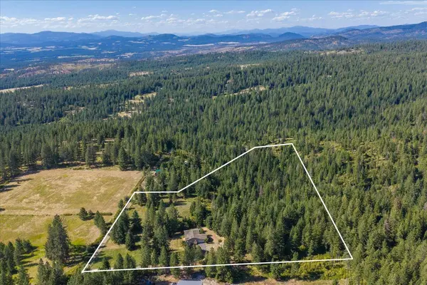 15519 E Tallman Rd, Chattaroy, WA 99003