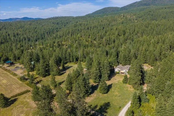 15519 E Tallman Rd, Chattaroy, WA 99003