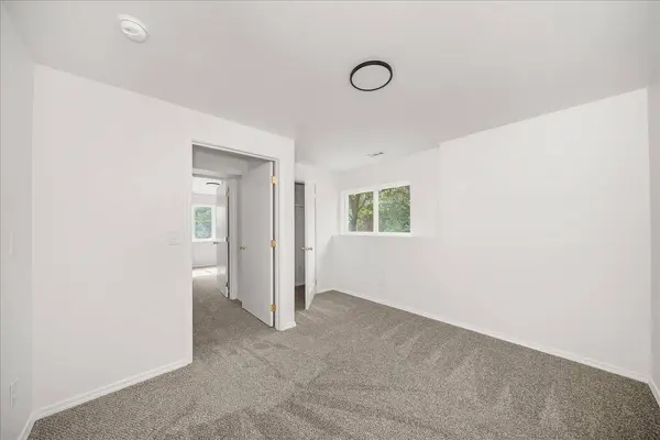 15519 E Tallman Rd, Chattaroy, WA 99003