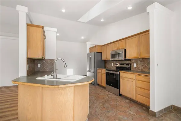 15519 E Tallman Rd, Chattaroy, WA 99003