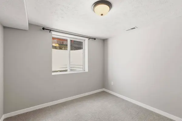 2611 W Broad Ave, Spokane, WA 99205