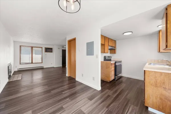 2107 N Houk Rd #Apt #1, Spokane Valley, WA 99216