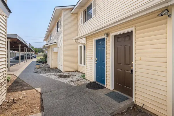 2107 N Houk Rd #Apt #1, Spokane Valley, WA 99216