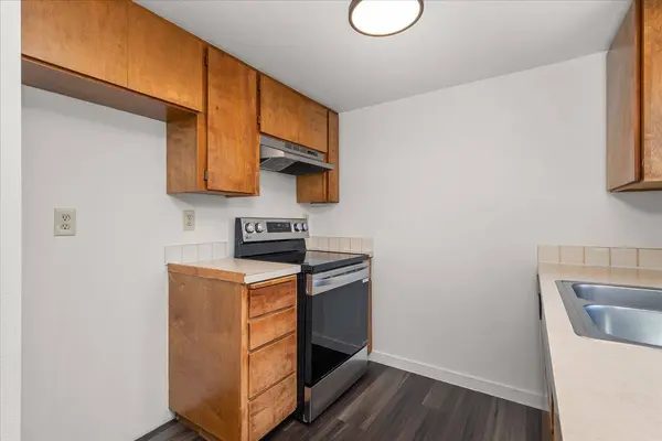 2107 N Houk Rd #Apt #1, Spokane Valley, WA 99216
