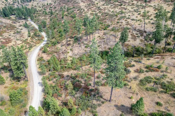 NKA N Valley Rd, Nine Mile Falls, WA 99026