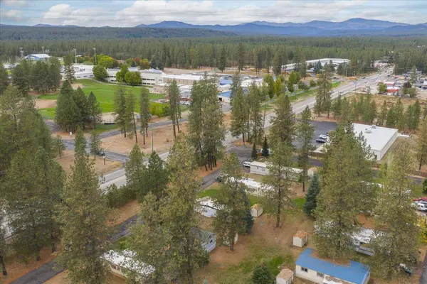 34124 N Newport Hwy #4, Chattaroy, WA 99003