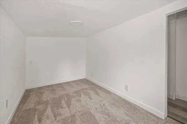34124 N Newport Hwy #4, Chattaroy, WA 99003