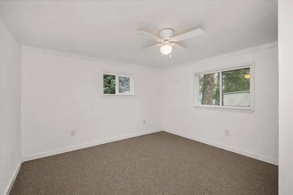 34124 N Newport Hwy #4, Chattaroy, WA 99003