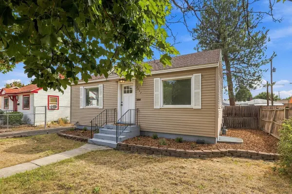 2017 W Cleveland Ave, Spokane, WA 99205