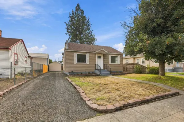 2017 W Cleveland Ave, Spokane, WA 99205