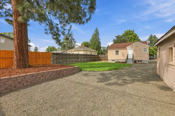 2017 W Cleveland Ave, Spokane, WA 99205