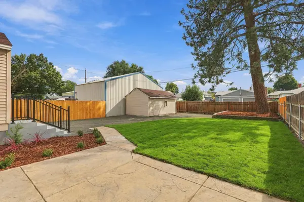 2017 W Cleveland Ave, Spokane, WA 99205