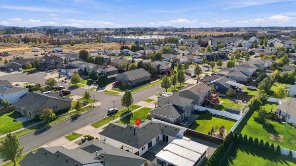 10220 W 10th Ave, Airway Heights, WA 99224