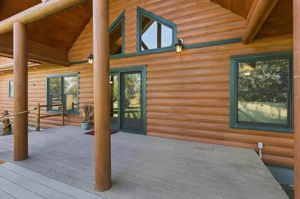37800 Jane Ln, Davenport, WA 99122