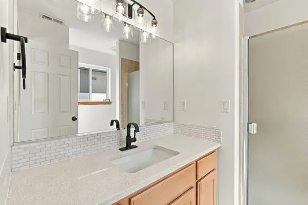 10220 W 10th Ave, Airway Heights, WA 99224