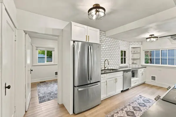 330 W 20th Ave, Spokane, WA 99203