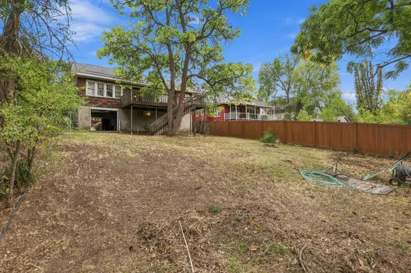 3225 N Wellington Pl, Spokane, WA 99205