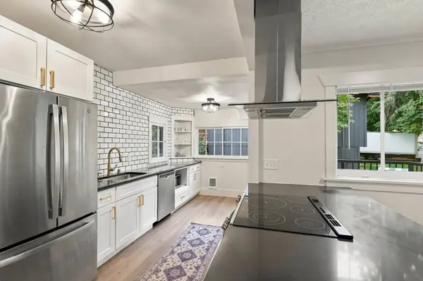 330 W 20th Ave, Spokane, WA 99203