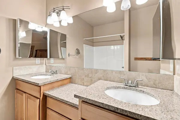 11809 E Main Ave, Spokane Valley, WA 99206