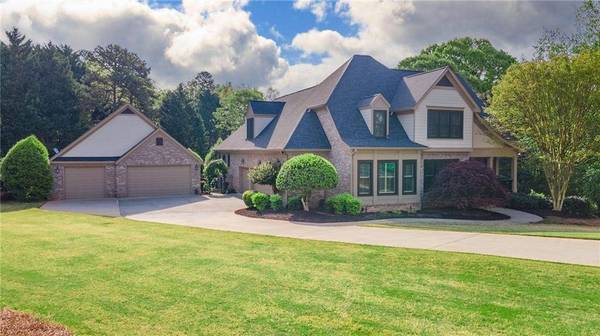 7625 Yacht Club DR, Cumming, GA 30041