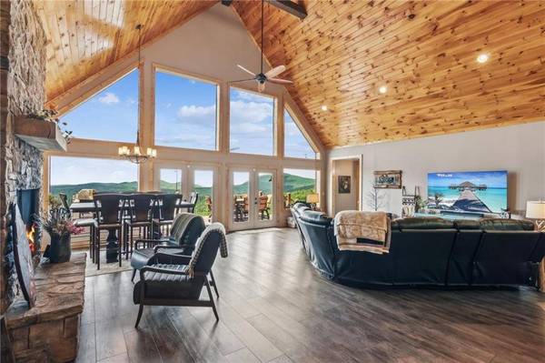 672 Foot Hills DR, Cleveland, GA 30528