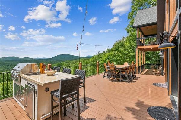 672 Foot Hills DR, Cleveland, GA 30528