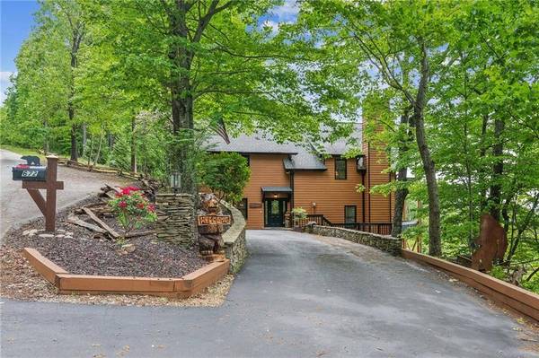 672 Foot Hills DR, Cleveland, GA 30528