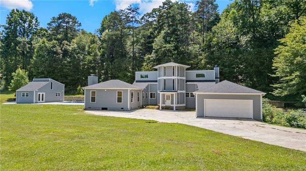 6592 Rufus Bryant RD, Dahlonega, GA 30533