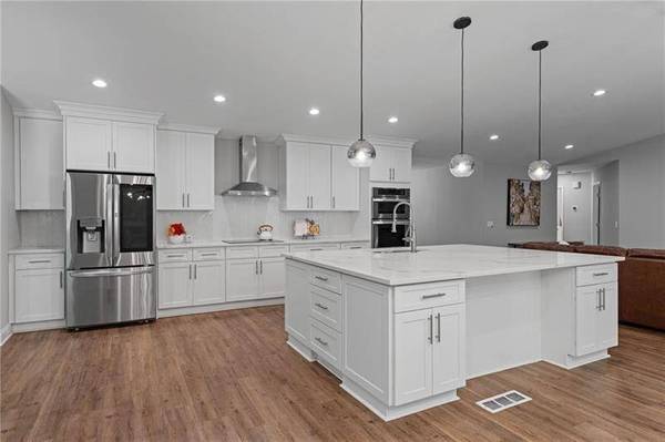 4050 Vintage CT, Cumming, GA 30041