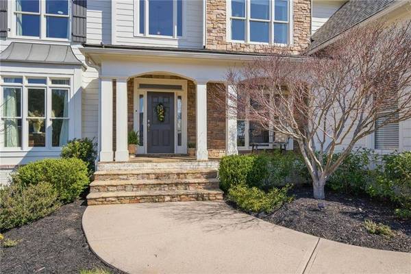 7585 Yacht Club DR, Cumming, GA 30041