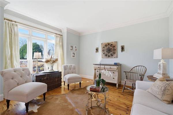 7585 Yacht Club DR, Cumming, GA 30041