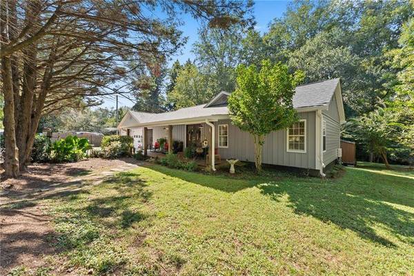 7210 Pine CT, Cumming, GA 30041