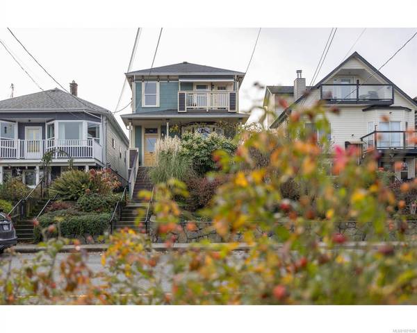 457 Milton St, Nanaimo, BC V9R 2K9