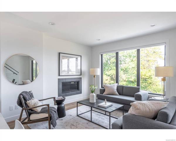 309 Elizabeth St, Nanaimo, BC V9R 3C5