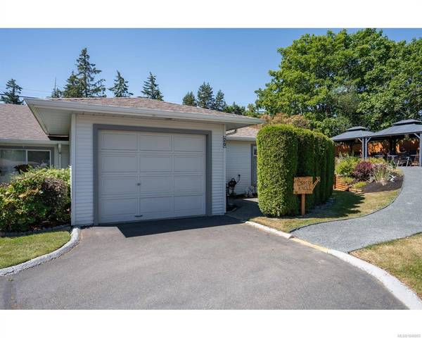 450 Bay Ave ##20