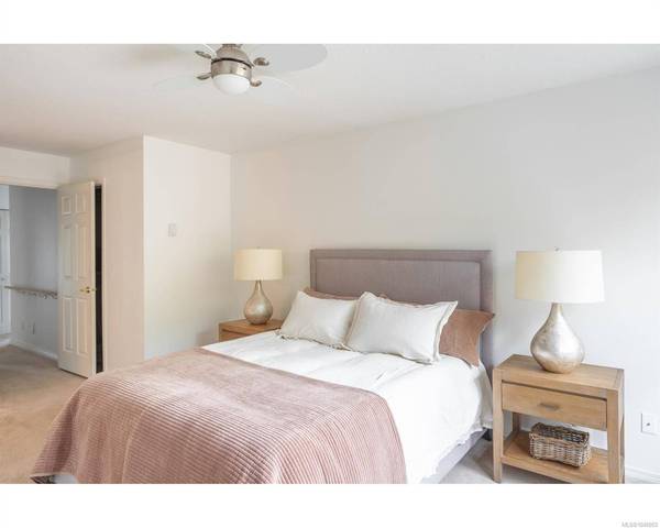 450 Bay Ave ##20, Parksville, BC V9P 2K2