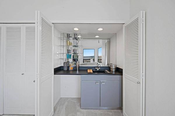 434 Kings RD, Brisbane, CA 94005