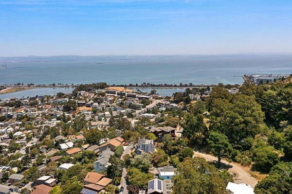 434 Kings RD, Brisbane, CA 94005