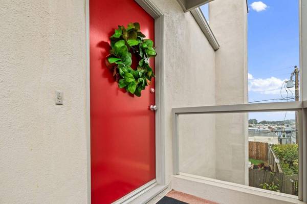 1172 87th ST, Daly City, CA 94015