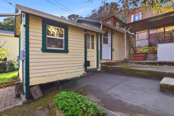 500 Humboldt RD B, Brisbane, CA 94005