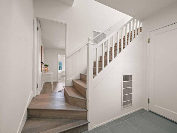 318 Topeka AVE, San Francisco, CA 94124