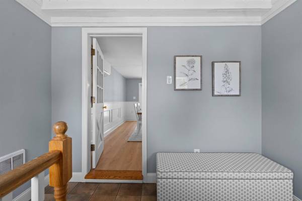 20 Colonial DR, Salem, NH 03079