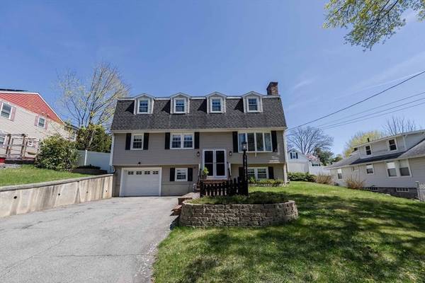 37 Hillcrest Ave, Methuen, MA 01844