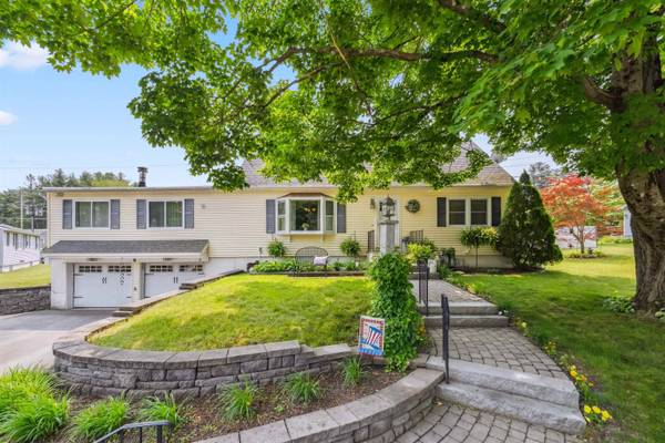 6 Sunrise DR, Hudson, NH 03051