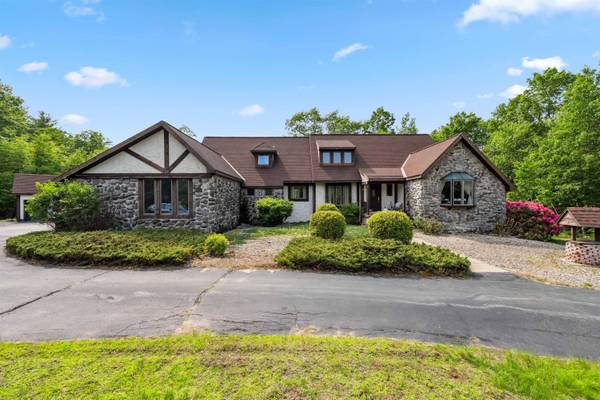 19 Hardwood RD, Windham, NH 03087