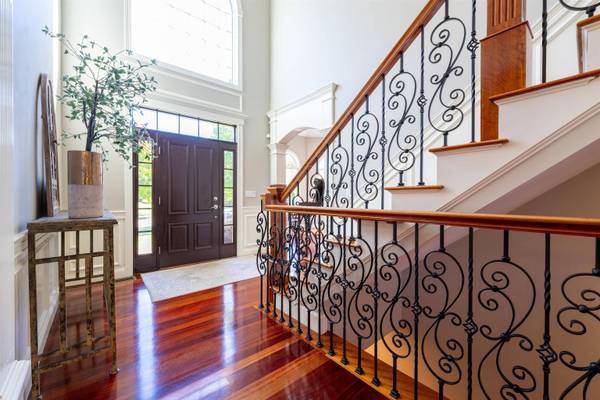 39 Ticklefancy LN, Salem, NH 03079