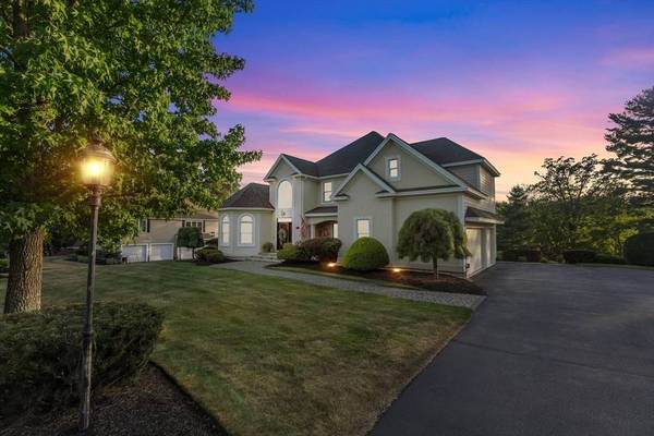 39 Ticklefancy Lane, Salem, NH 03079