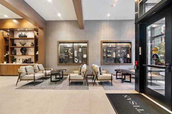 18 Artisan DR #308, Salem, NH 03079