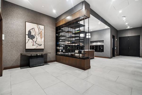 18 Artisan DR #308, Salem, NH 03079